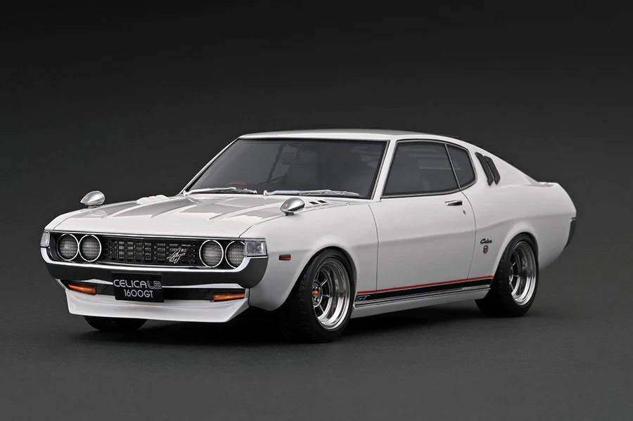 Toyota Celica 1600GT LB (TA27) White With Engine & 2 tshirt