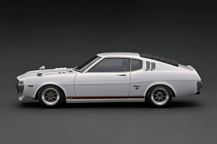 Toyota Celica 1600GT LB (TA27) White With Engine & 2 tshirt